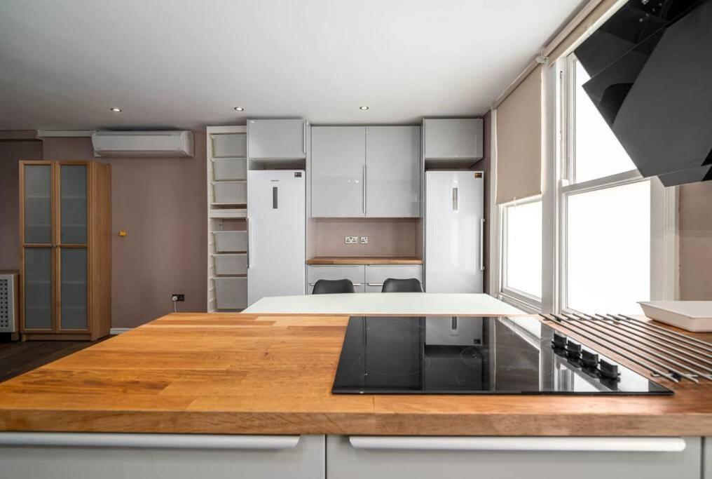 Luxury Apartment Located Near Marble Arch & Baker Street London Bagian luar foto