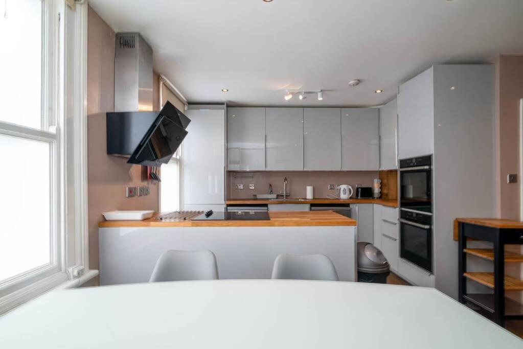 Luxury Apartment Located Near Marble Arch & Baker Street London Bagian luar foto