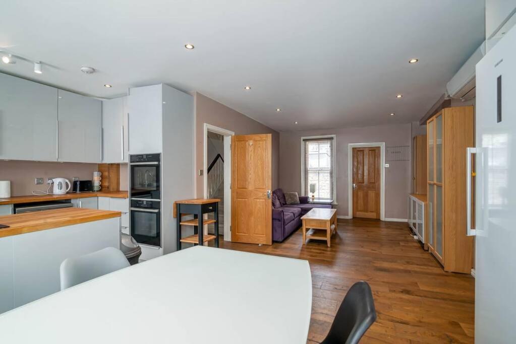 Luxury Apartment Located Near Marble Arch & Baker Street London Bagian luar foto